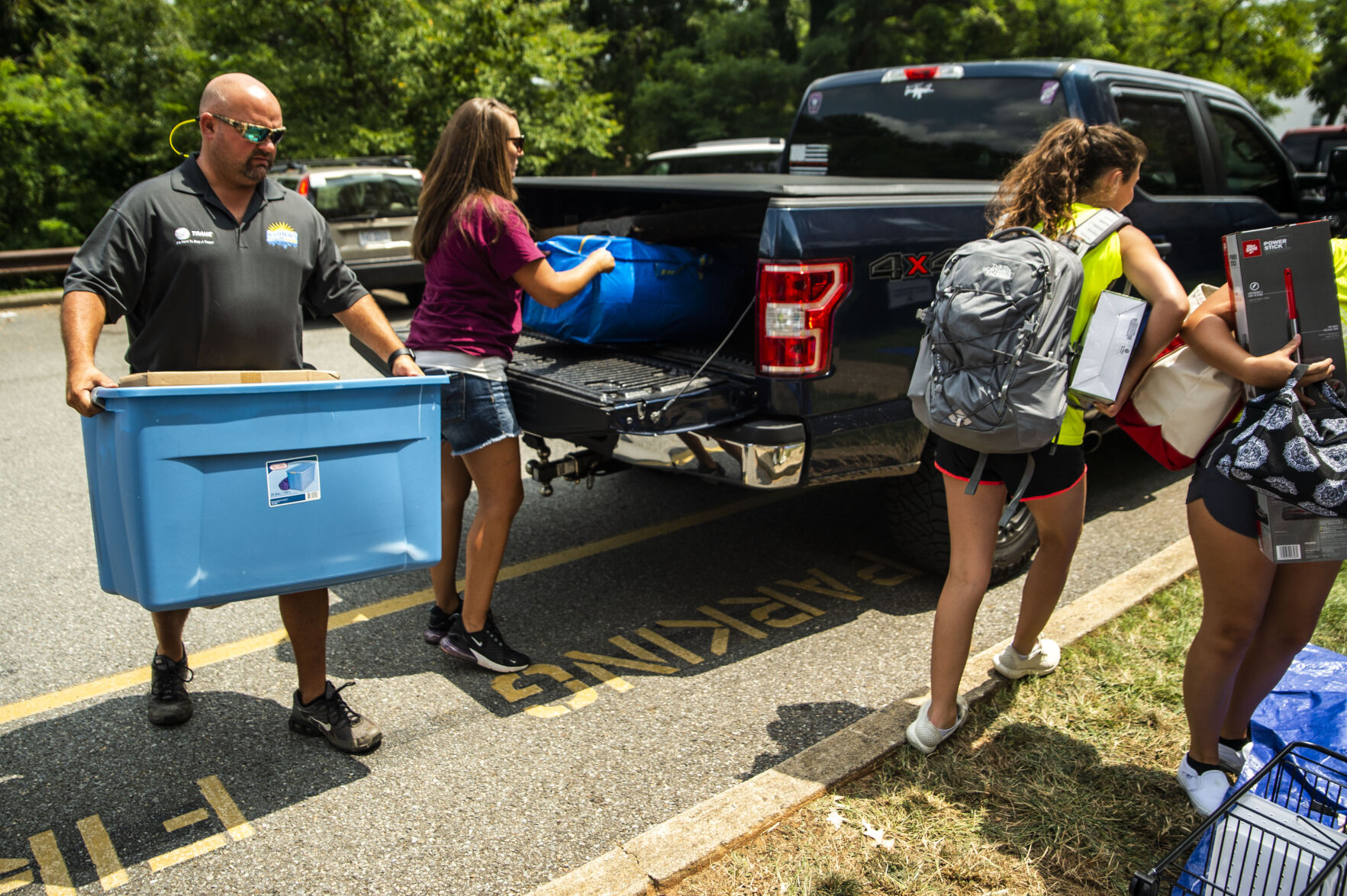 UofL move in